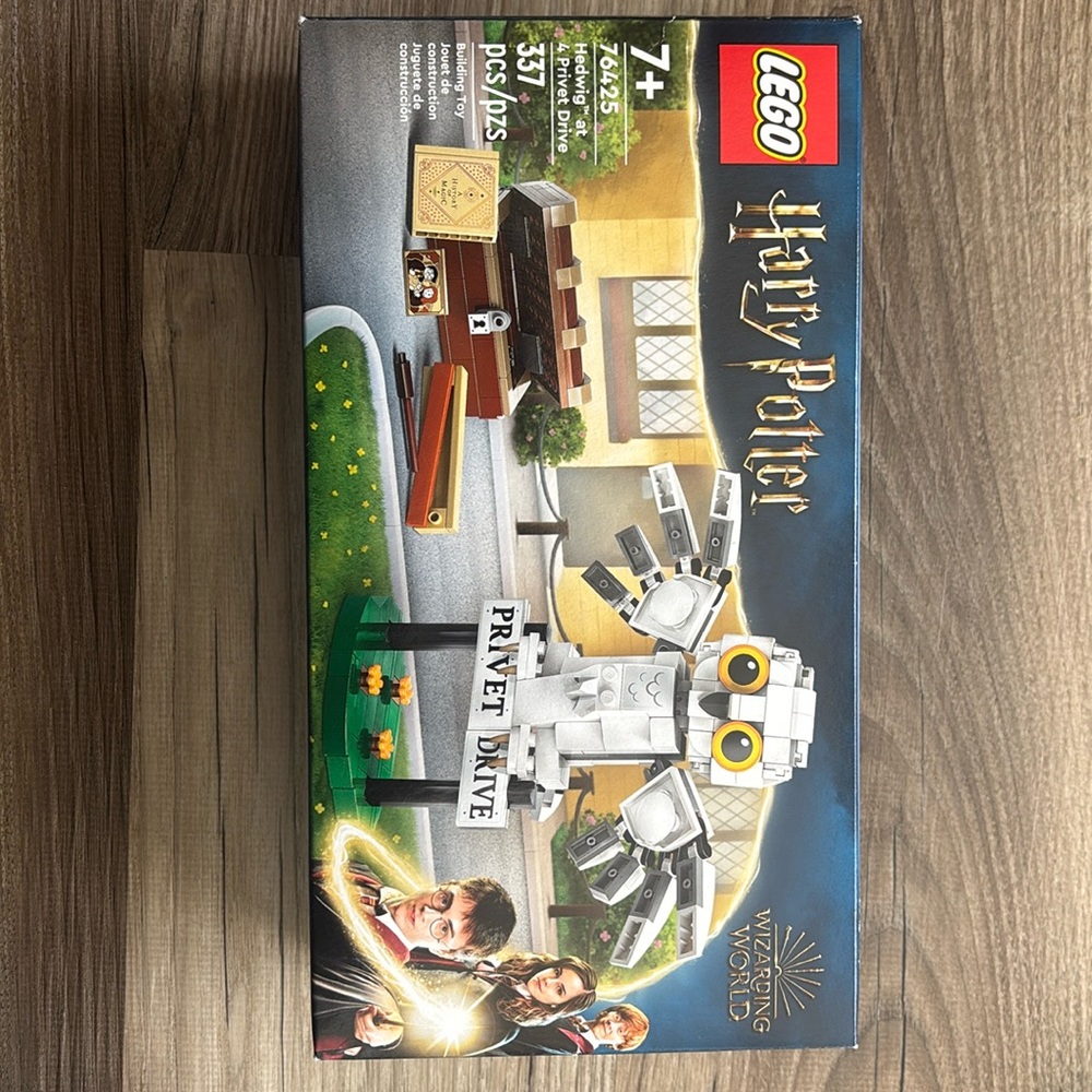 Brand new unsealed box Harry Potter Lego set 76425